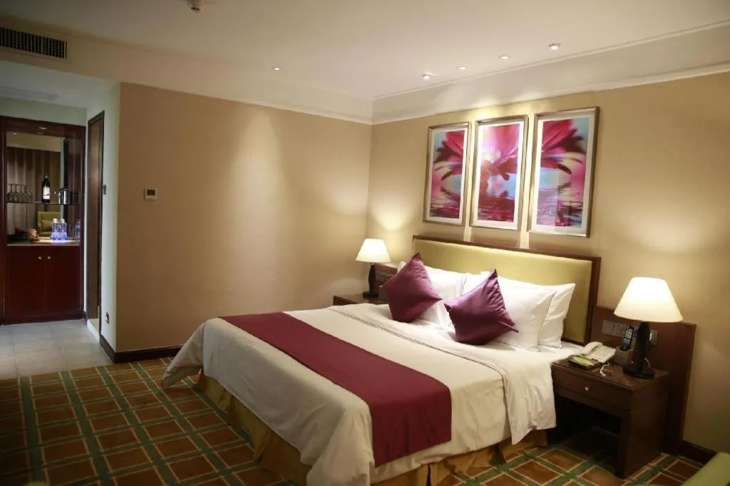 Bed in New Regent Hotel