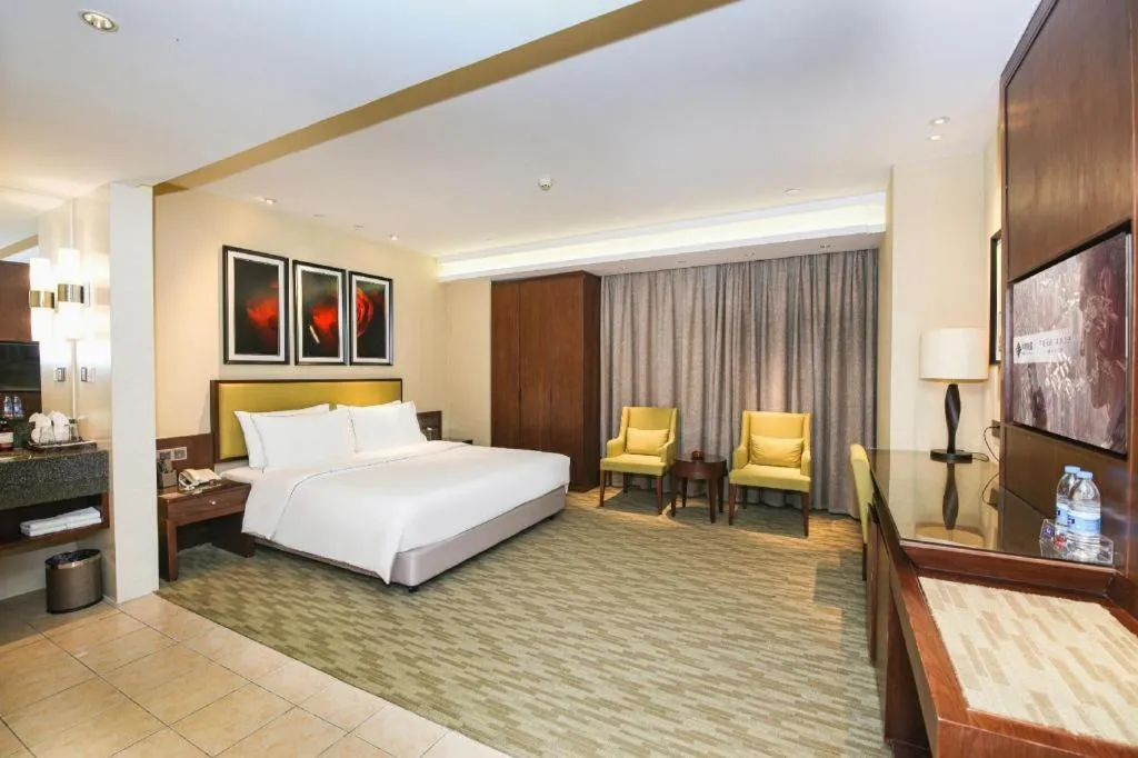 Bed in New Regent Hotel