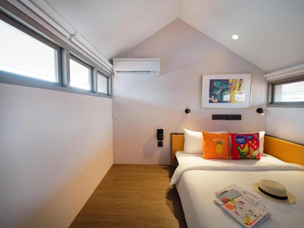 Bed in Hotel Soloha @ Chinatown