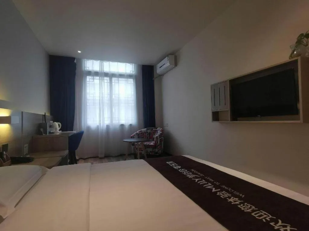 Bed in 7 Days Premium·Tianjin Gulou Metro Station Joy City