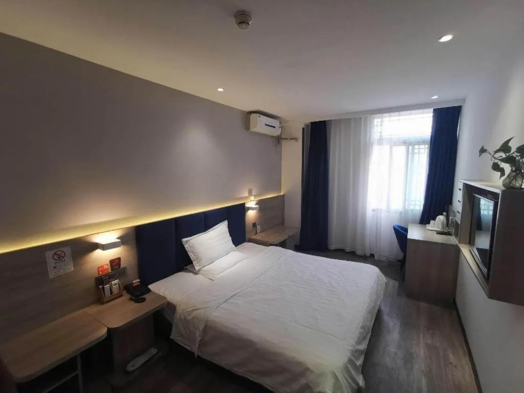 Bed in 7 Days Premium·Tianjin Gulou Metro Station Joy City