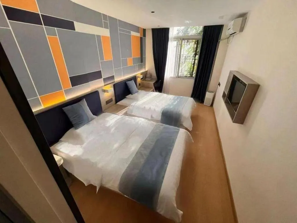 Bed in 7 Days Premium·Tianjin Gulou Metro Station Joy City