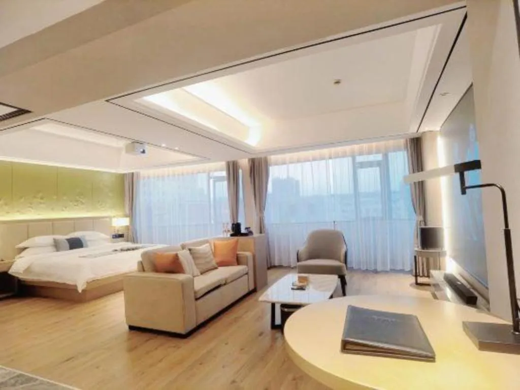 Bed in GreenTree Eastern Dali Railway Station Hotel