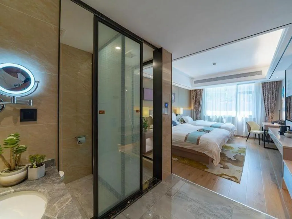 Bed in GreenTree Eastern Dali Railway Station Hotel