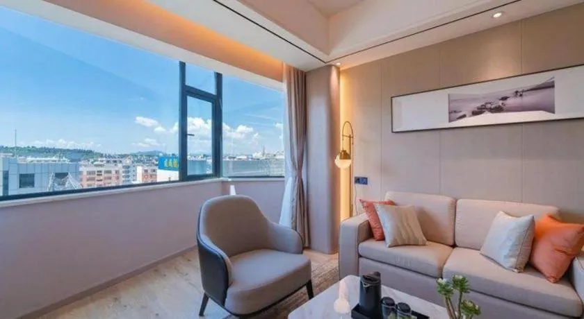 GreenTree Eastern Dali Railway Station Hotel