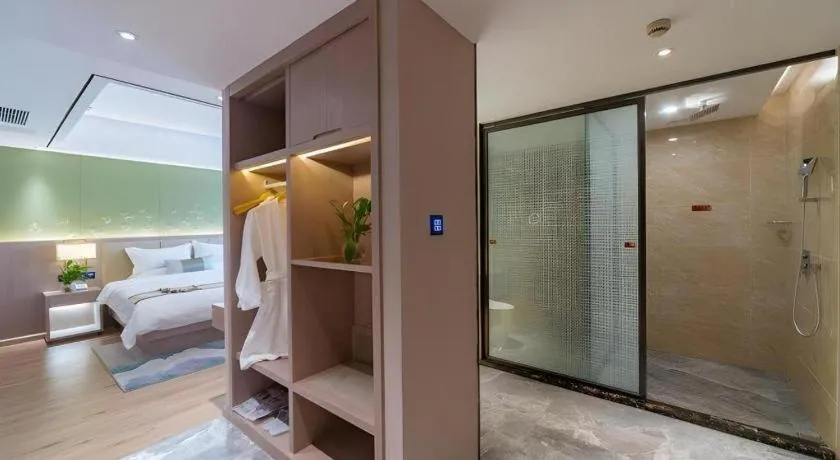 Bed in GreenTree Eastern Dali Railway Station Hotel