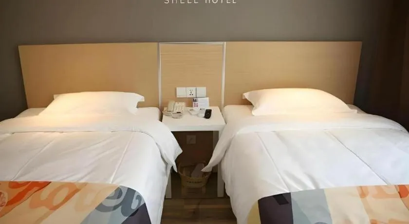 Bed in Shell Nanjing Jiangning District University City Hotel