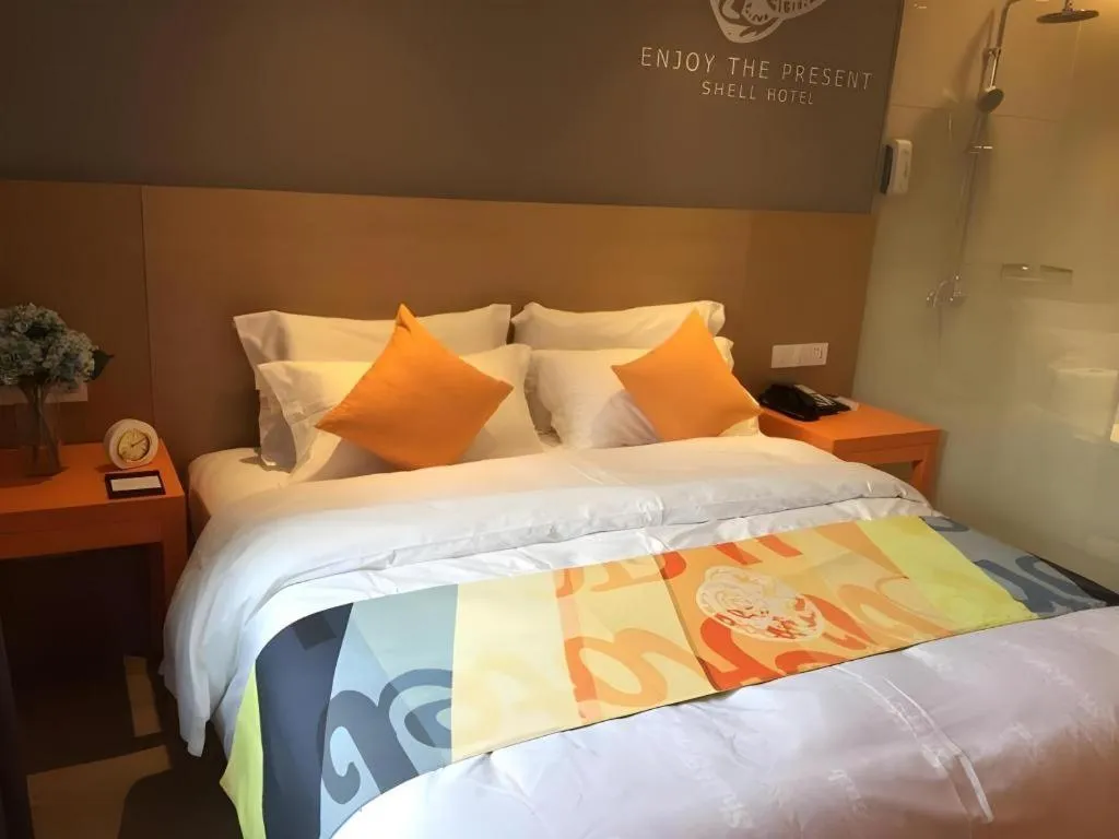 Bed in Shell Nanjing Jiangning District University City Hotel