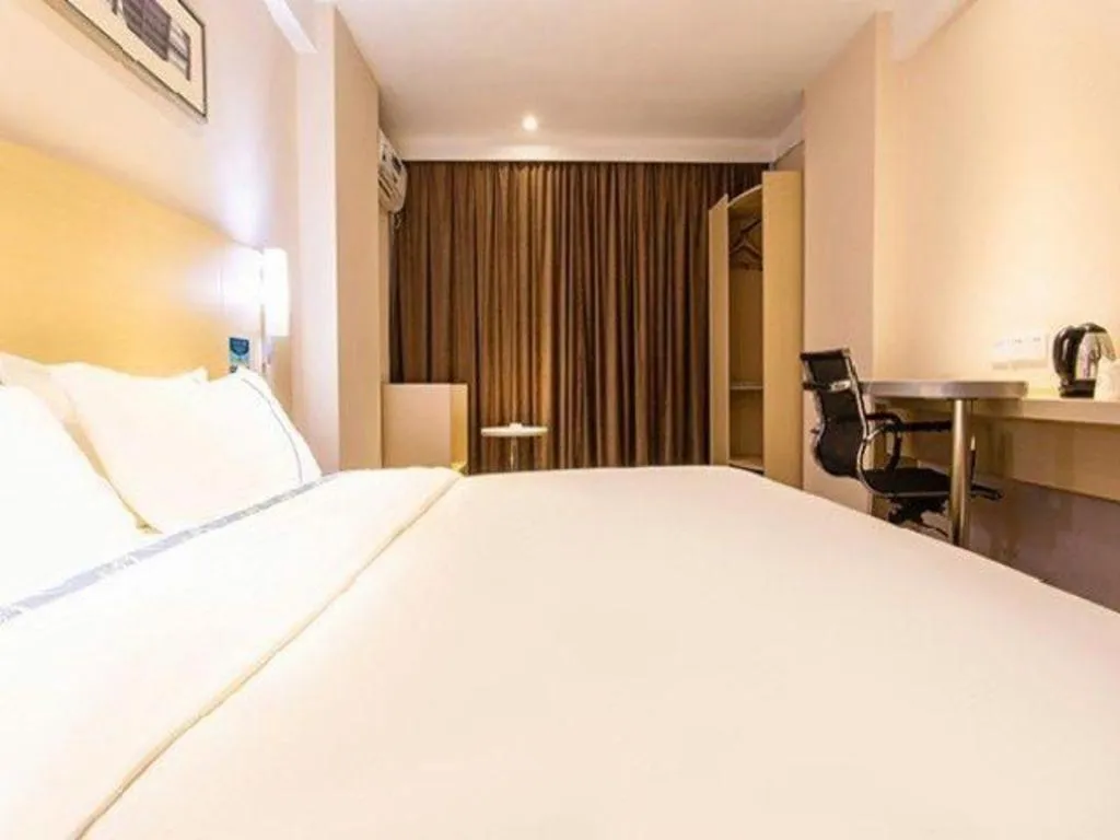 Bed in City Comfort Inn Beihai Hepu Bus Terminal