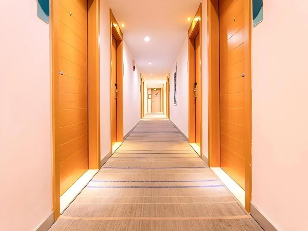 City Comfort Inn Beihai Hepu Bus Terminal