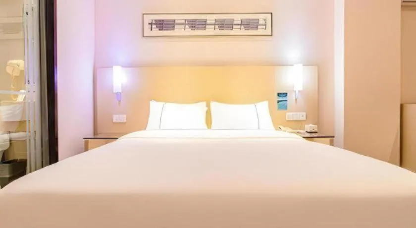 Bed in City Comfort Inn Beihai Hepu Bus Terminal