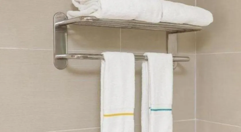 City Comfort Inn Zhanjiang Shimao Building Chikan Old Street