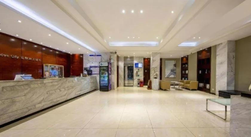 City Comfort Inn Zhanjiang Shimao Building Chikan Old Street