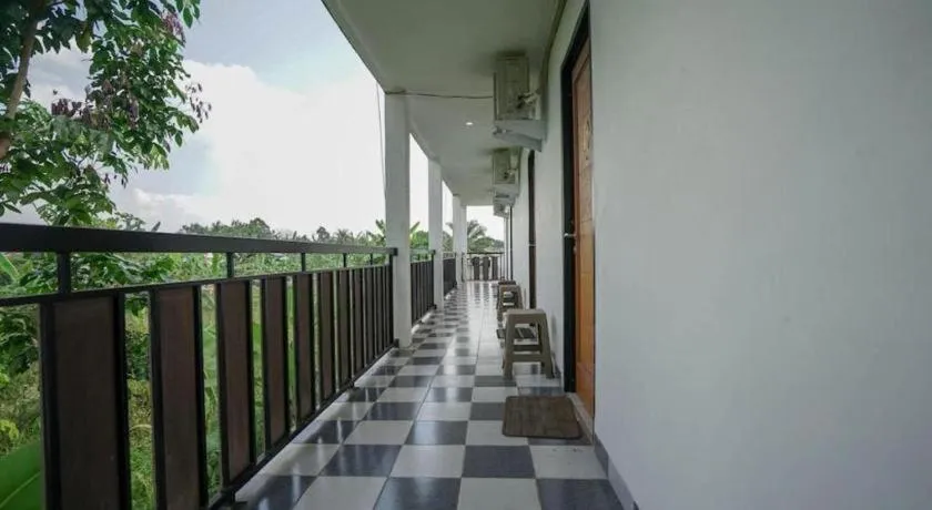 Hotel O Green Palm Kostel Syariah