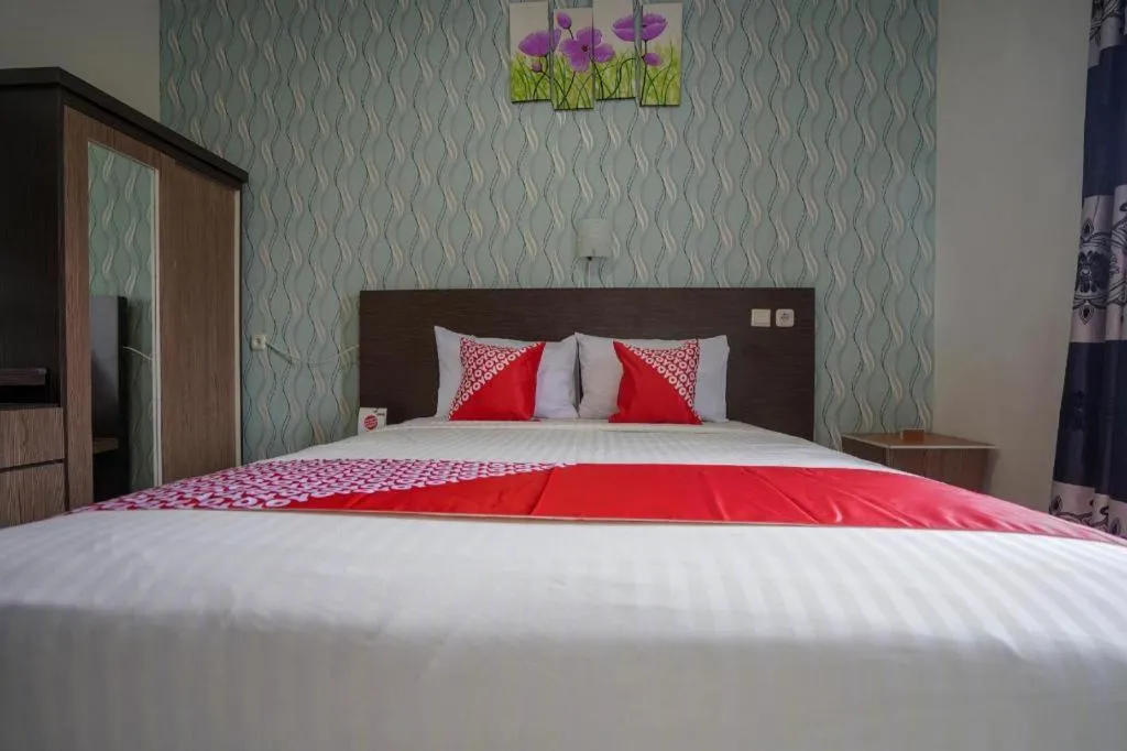Bed in Hotel O Green Palm Kostel Syariah