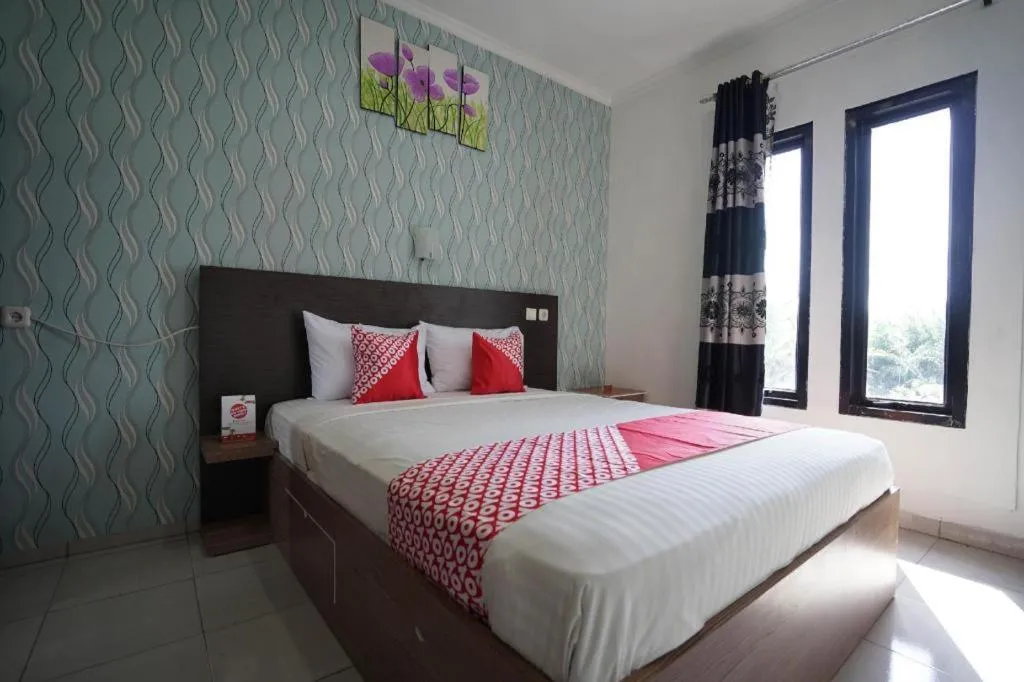 Hotel O Green Palm Kostel Syariah