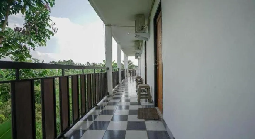 Hotel O Green Palm Kostel Syariah