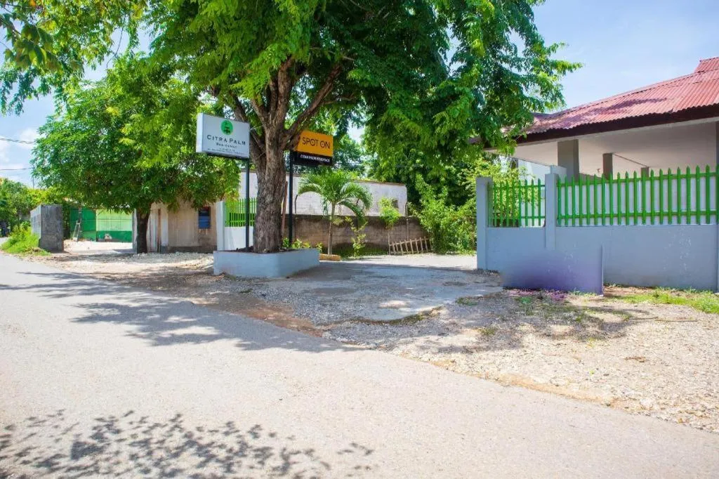 SPOT ON 2318 Citra Palm Residence