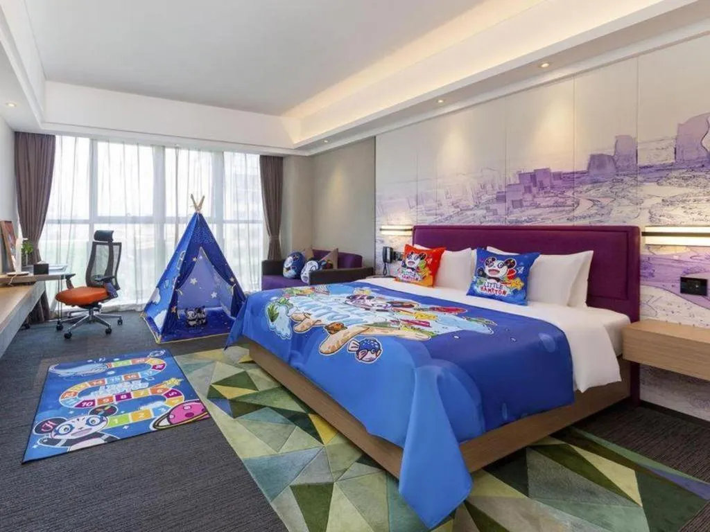 Bed in Hampton by Hilton Sanya Weiming Lake Park
