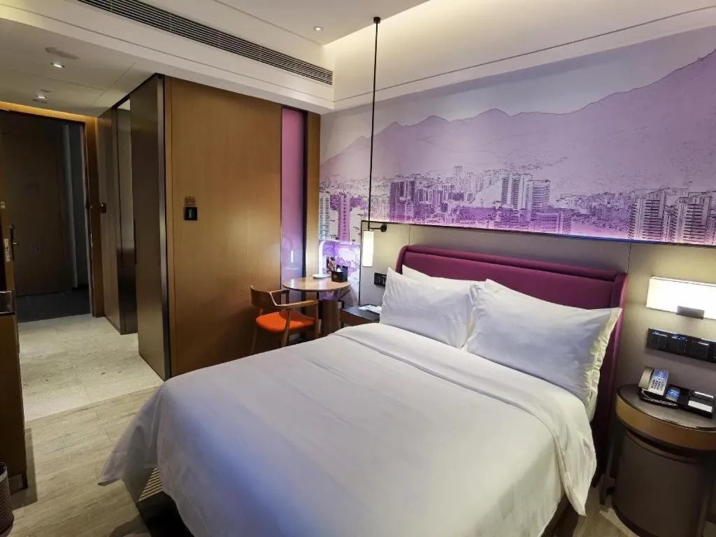 Bed in Hampton by Hilton Sanya Weiming Lake Park