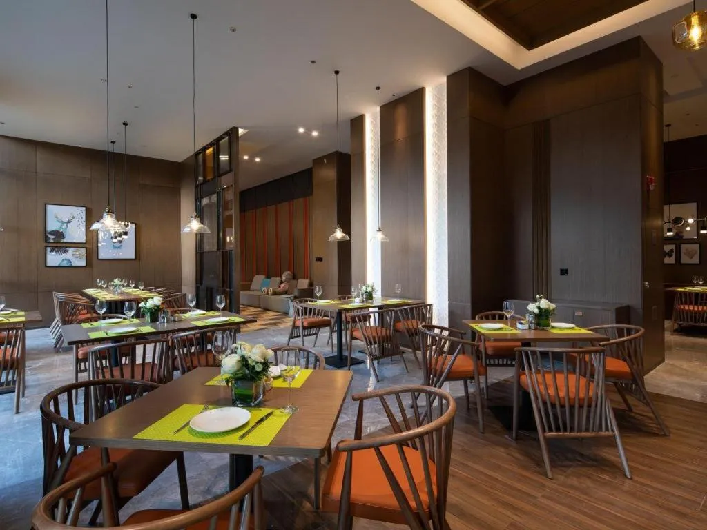 Hampton by Hilton Sanya Weiming Lake Park