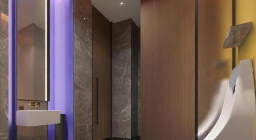 Hampton by Hilton Sanya Weiming Lake Park