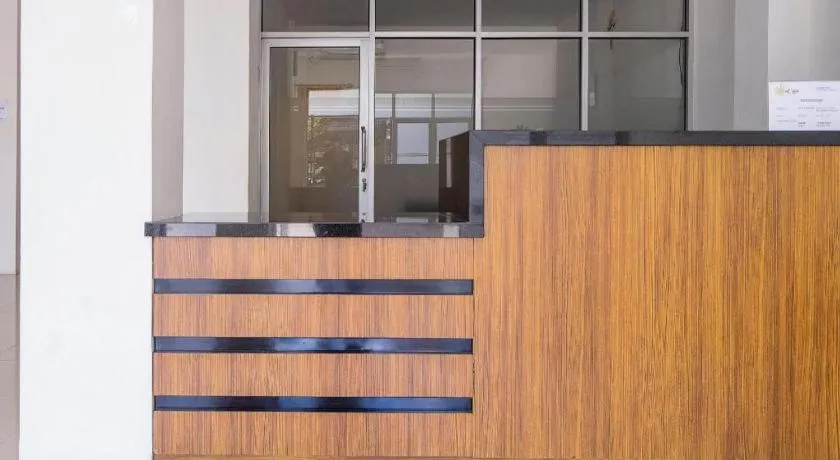 OYO 2695 D'es Guest House