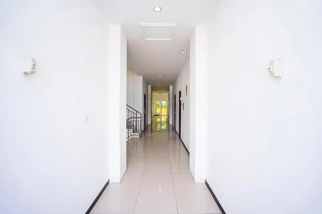 OYO 2695 D'es Guest House