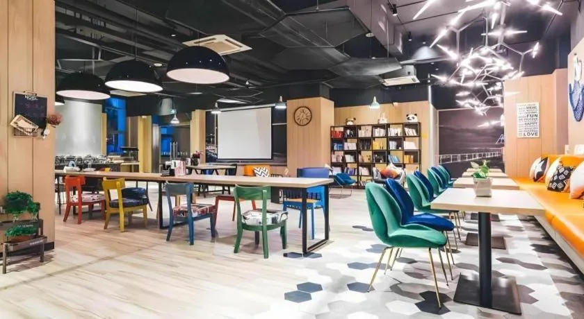 Atour Light Hotel Hangzhou Future Sci-Tech City