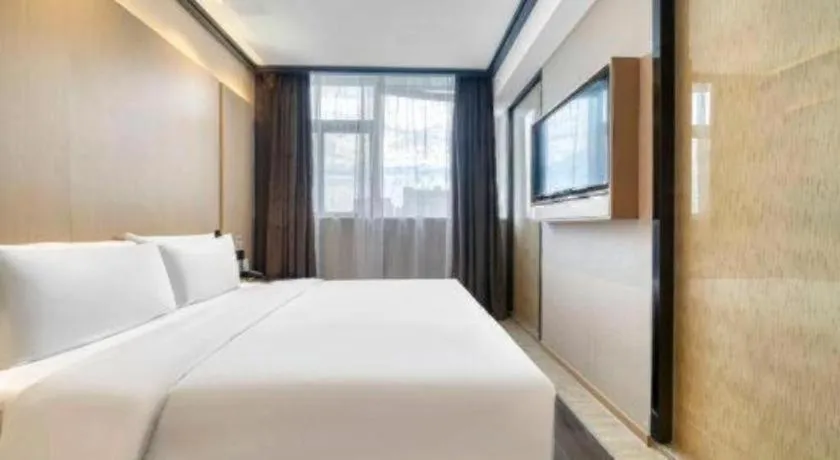 Bed in Atour Light Hotel Hangzhou Future Sci-Tech City