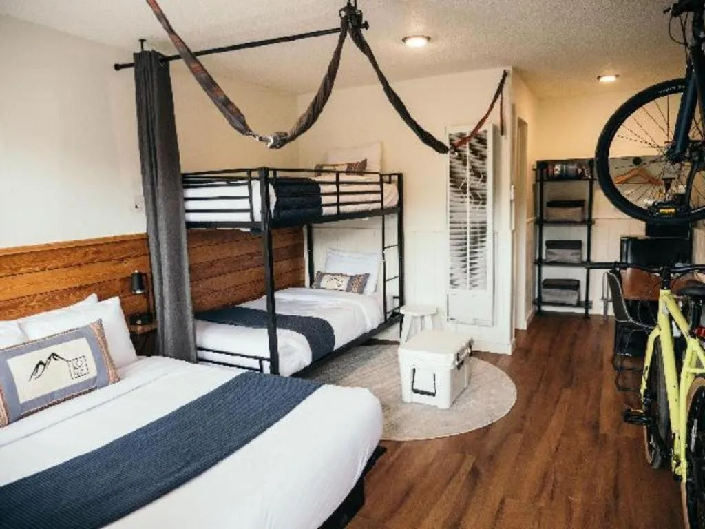 Bed in LOGE Breckenridge