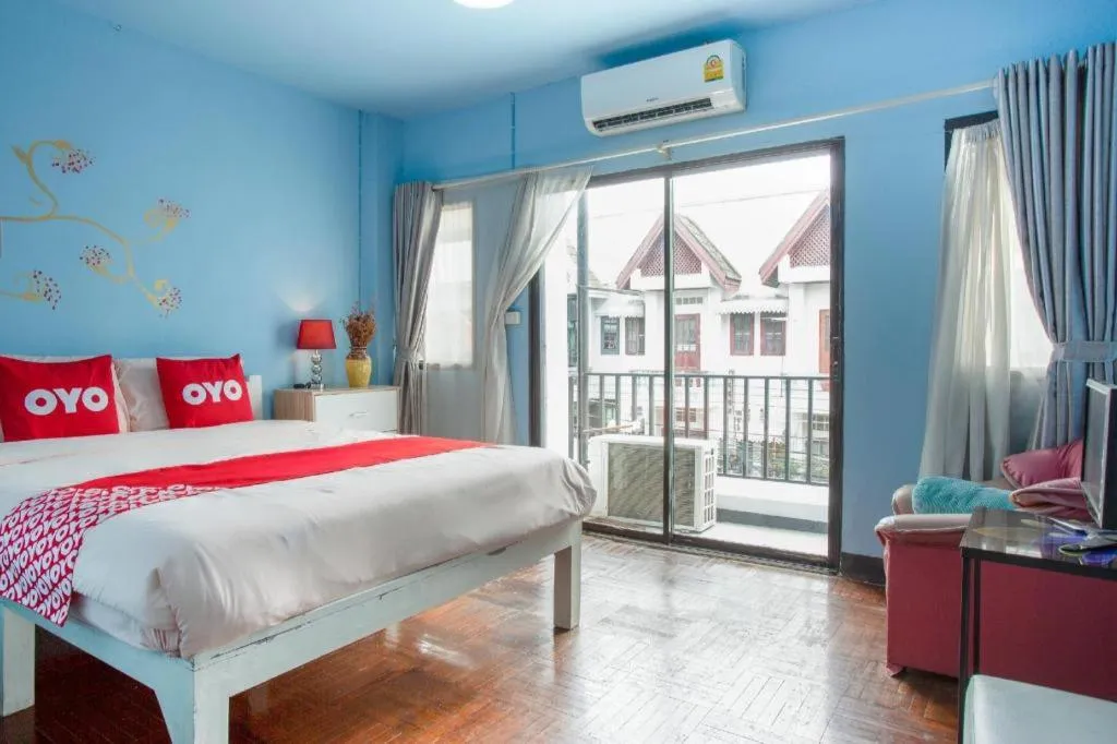 Bed in OYO 75303 V Home Guesthouse Sunday Night Market