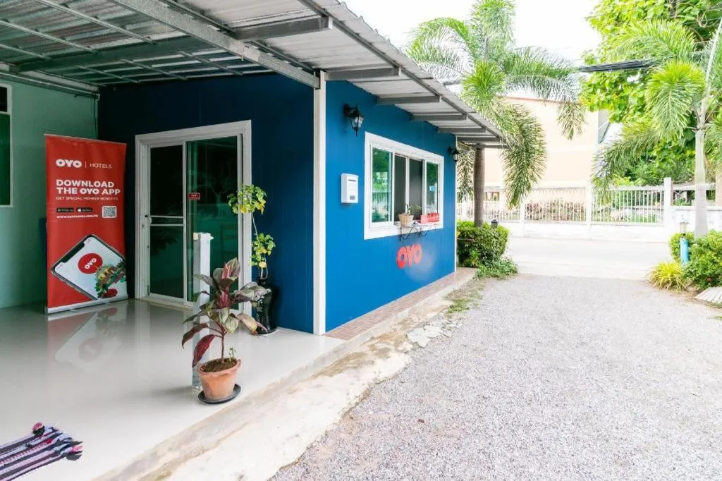 OYO 981 Fluke and Flame Cha Am