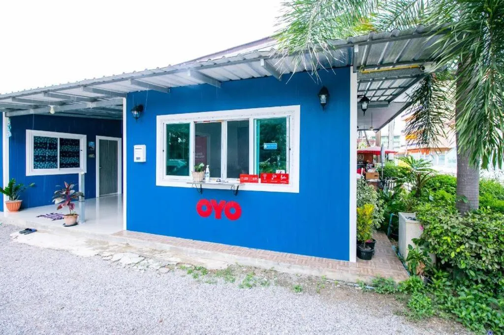 OYO 981 Fluke and Flame Cha Am