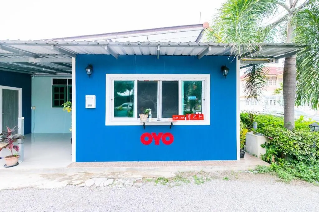 OYO 981 Fluke and Flame Cha Am