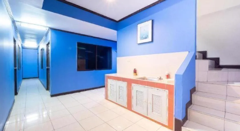 OYO 75327 Diyana Residence