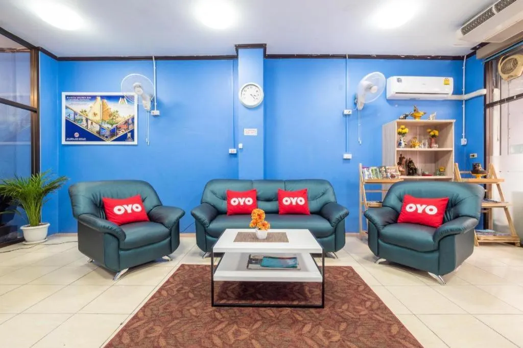 OYO 75327 Diyana Residence