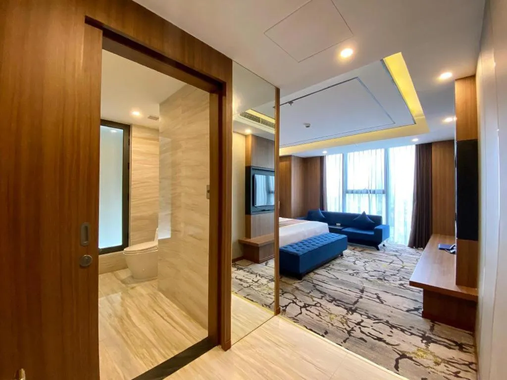 Bed in Khach san Toan Thang Stone