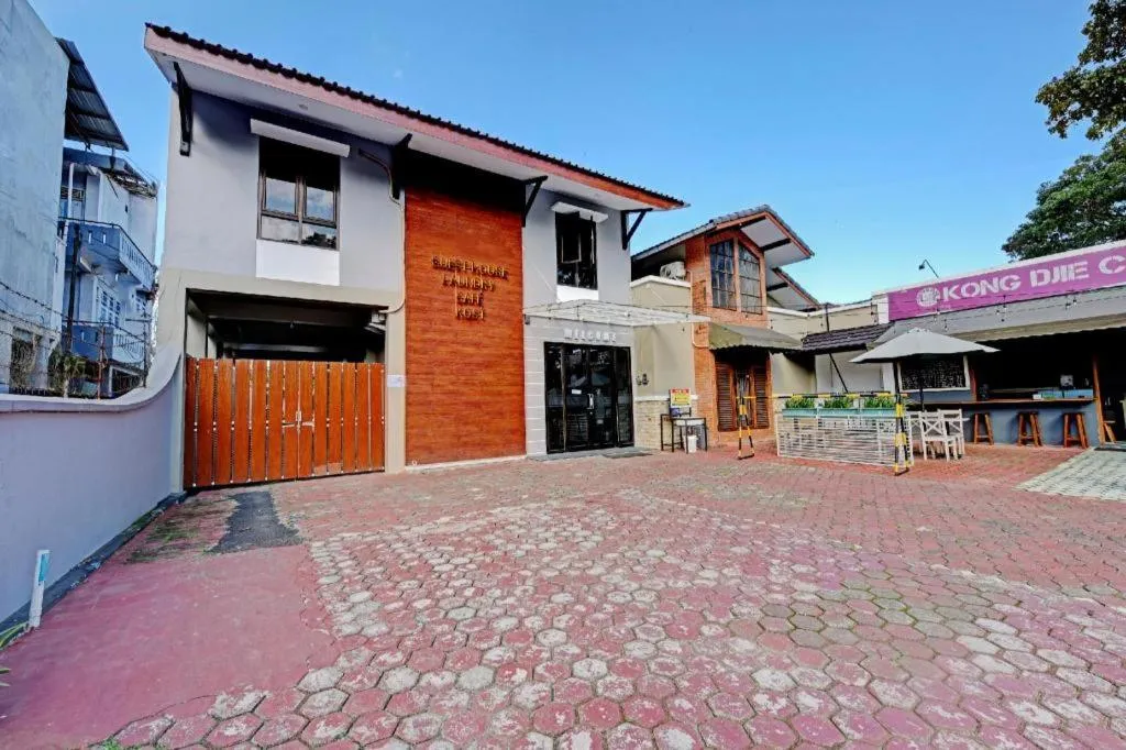 Super OYO Capital O 90497 Navaya Guest House