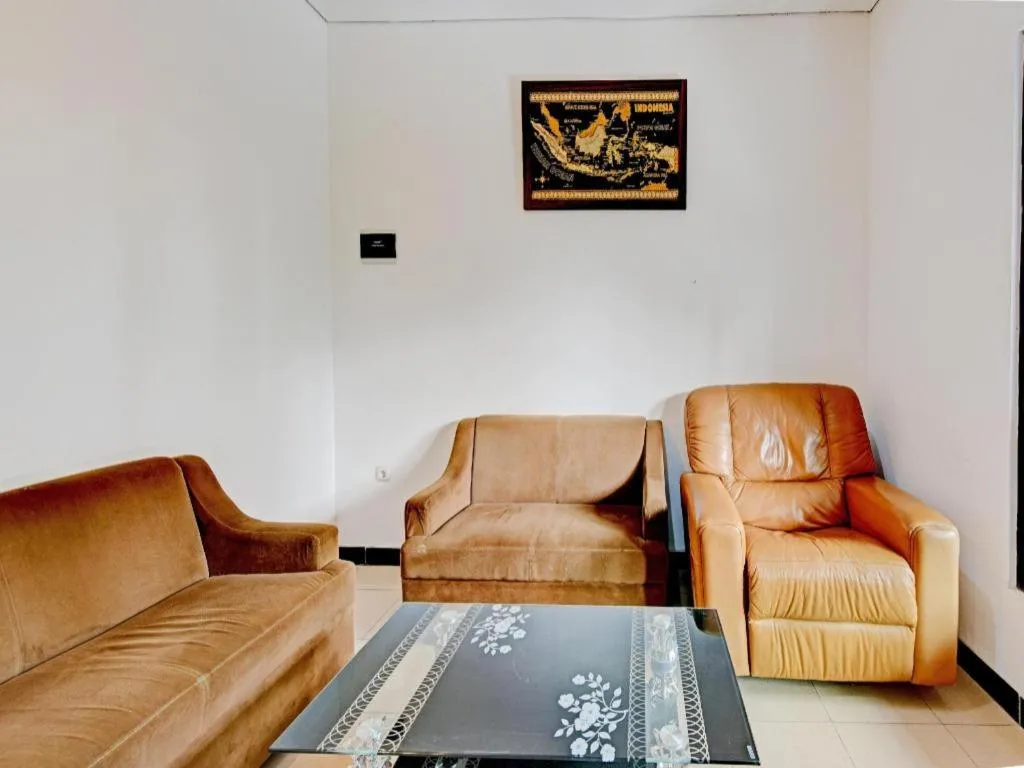 Super OYO Capital O 90497 Navaya Guest House