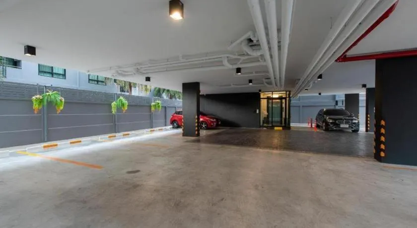 Metro Hotel Ratchada 36