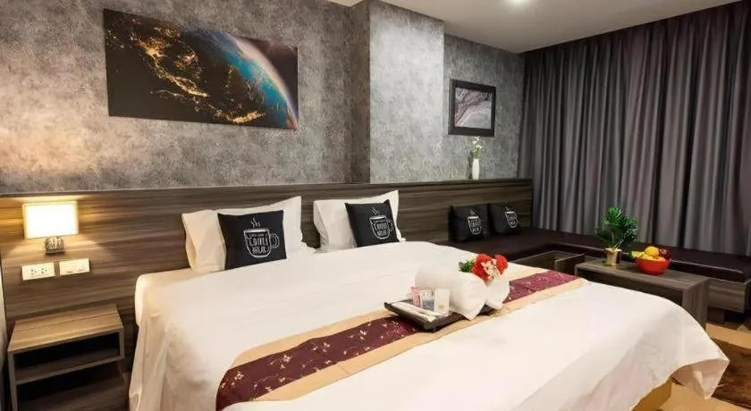 Bed in Metro Hotel Ratchada 36