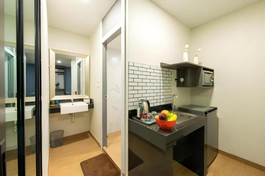 Metro Hotel Ratchada 36