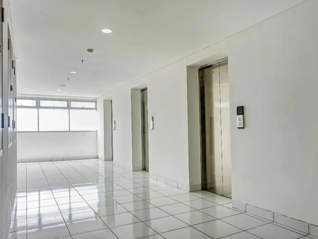 OYO 91045 Tower Mahakam By Toha Room