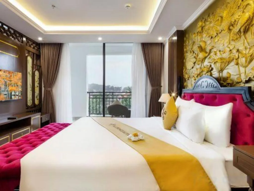 Bed in Da Lat Prince