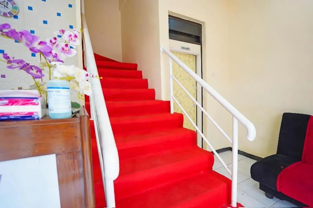 OYO 91727 Luxury Homestay Sidoarjo