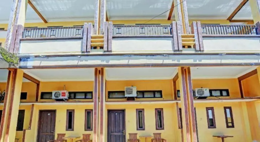 OYO 92387 Ratu Homestay Syariah