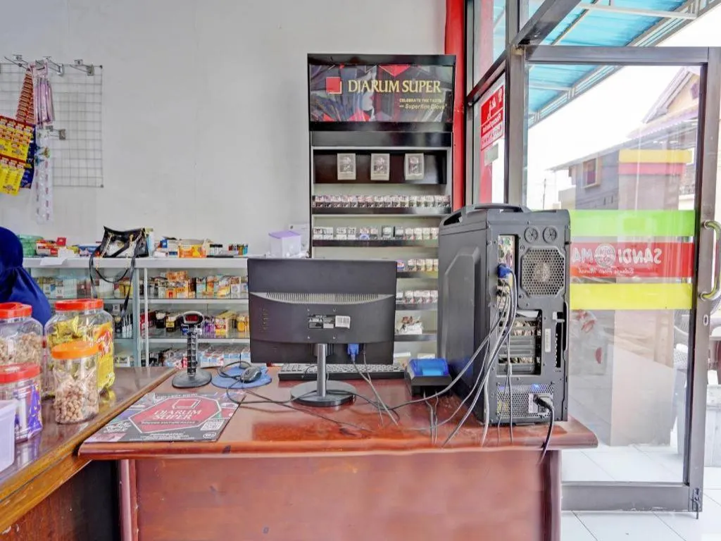 Hotel O Griya Sandi Residence Family NearPantai Boom