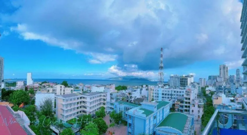 Nha Trang Crystal Hotel