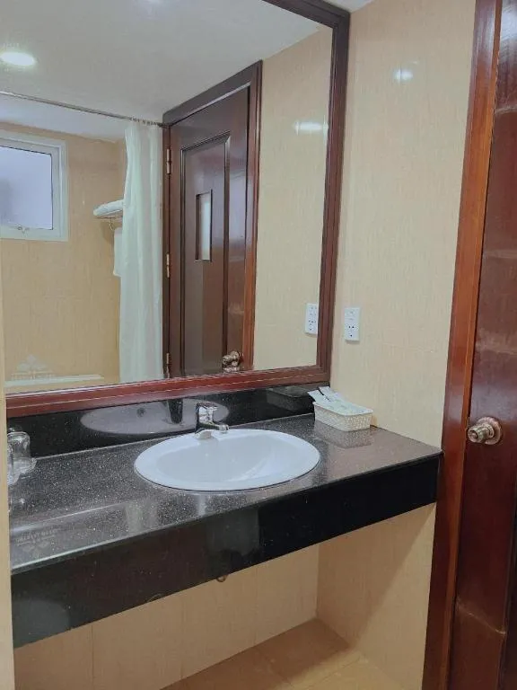 Nha Trang Crystal Hotel